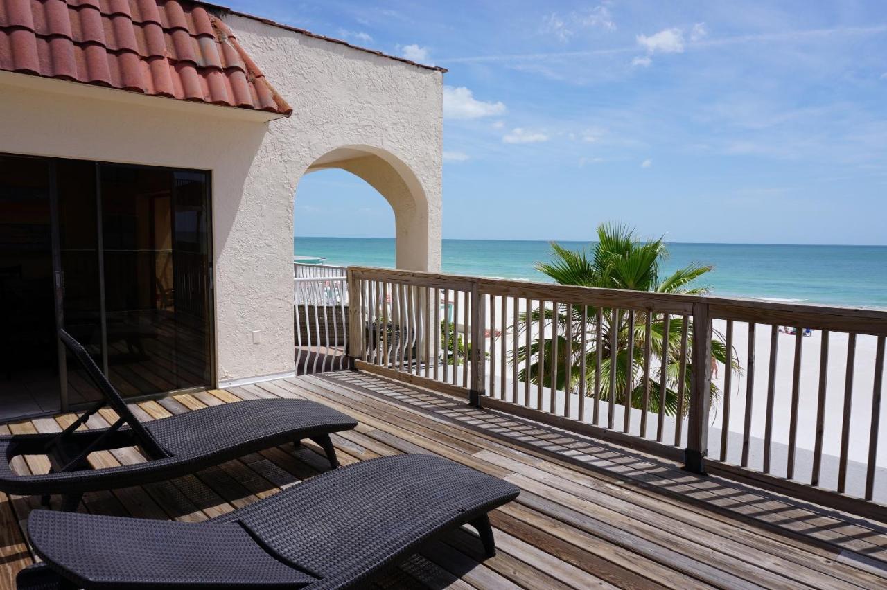 Redington Surf Resort By Travel Resort Services St. Pete Beach Extérieur photo
