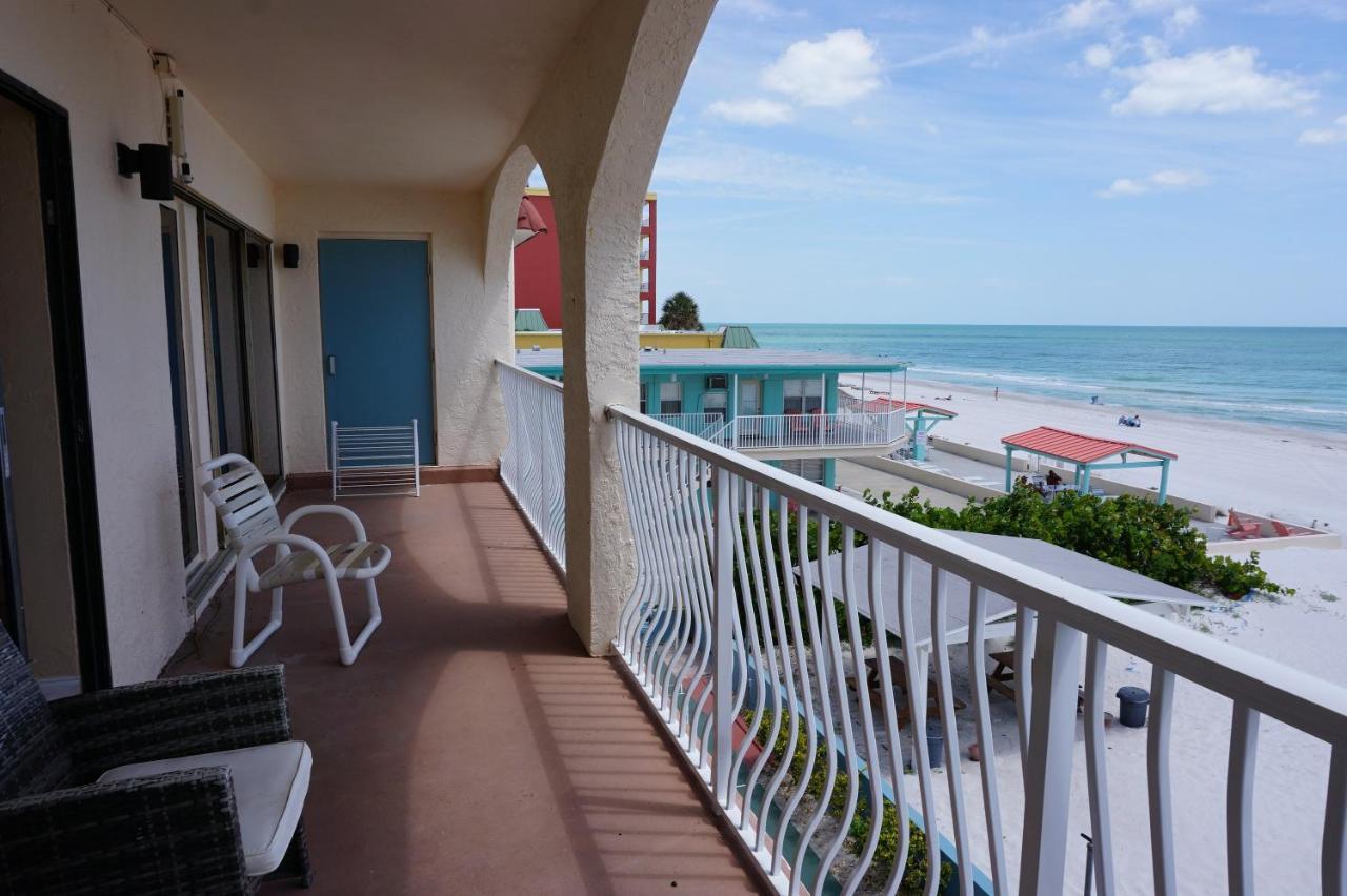 Redington Surf Resort By Travel Resort Services St. Pete Beach Extérieur photo
